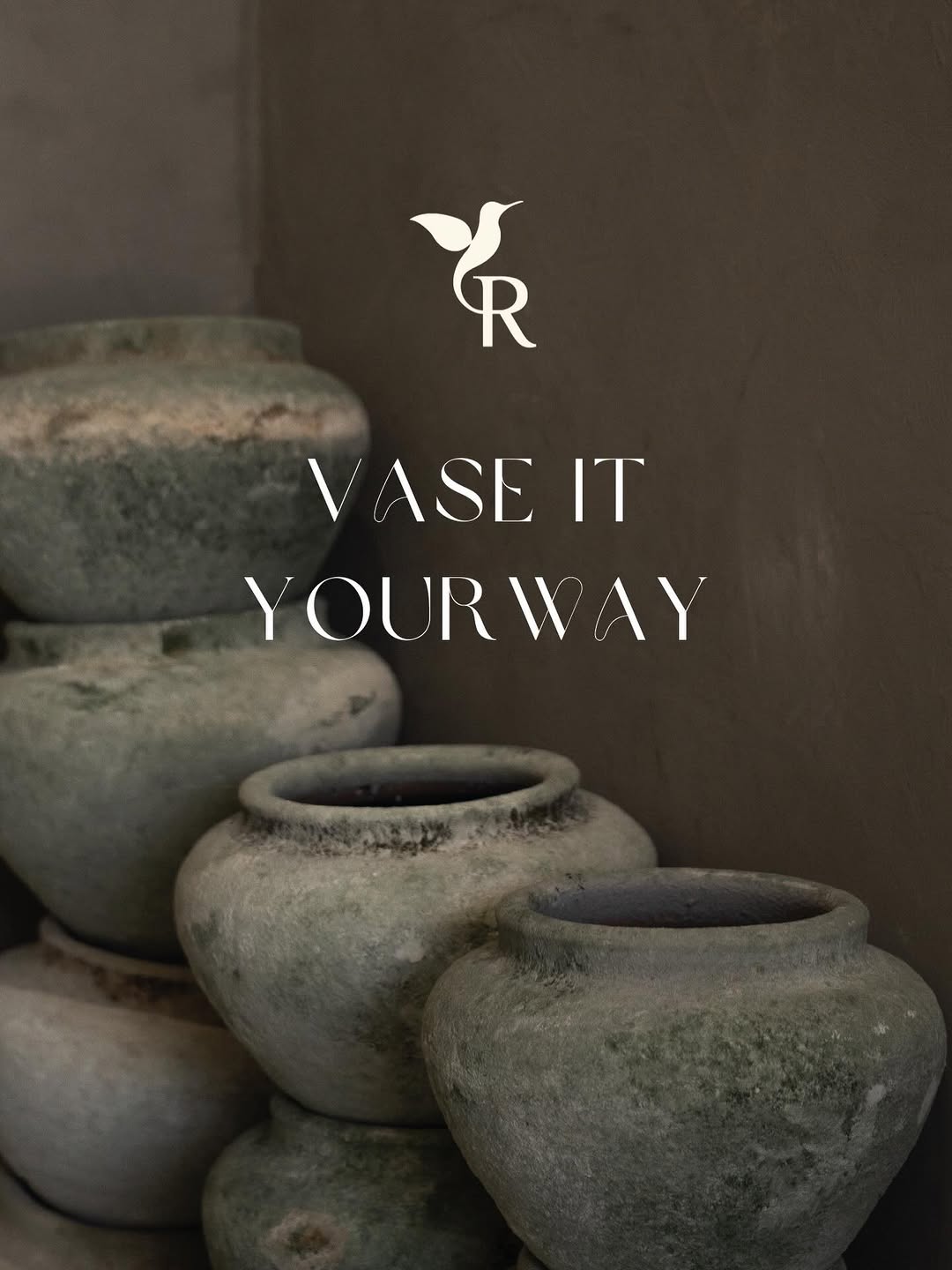 Arreglo floral personalizado con rosas y peonías en tonos neutros